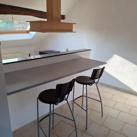 Au 45 Apartment *
